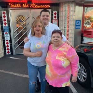 Meet your Posher, Joan